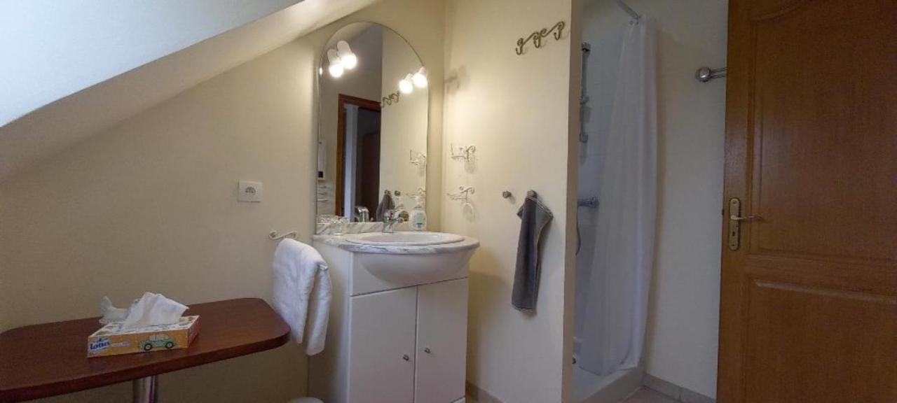La Hulotte Apartment Villers-Carbonnel Екстериор снимка